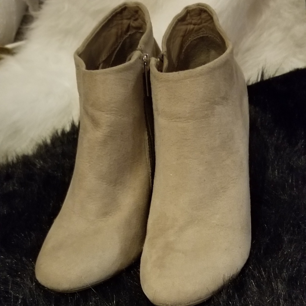 Mossimo ankle booties